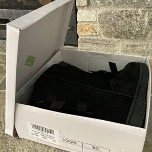 Women’s mid call boots